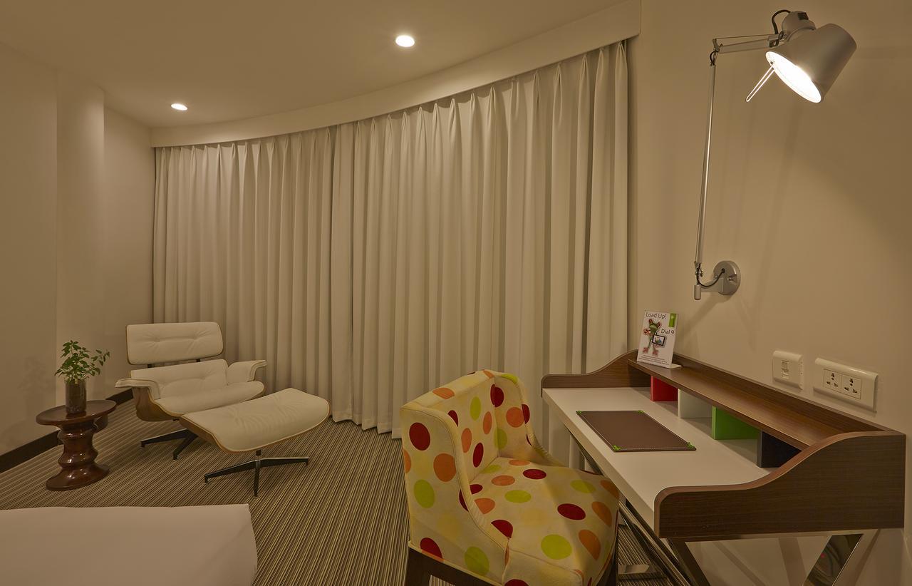 K10 Hotel Vadodara Eksteriør billede
